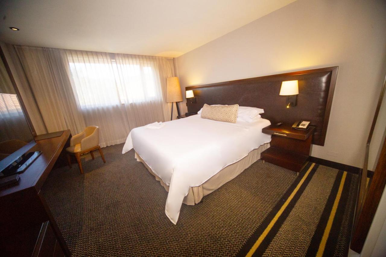 Movich Hotel Las Lomas Рионегро Экстерьер фото