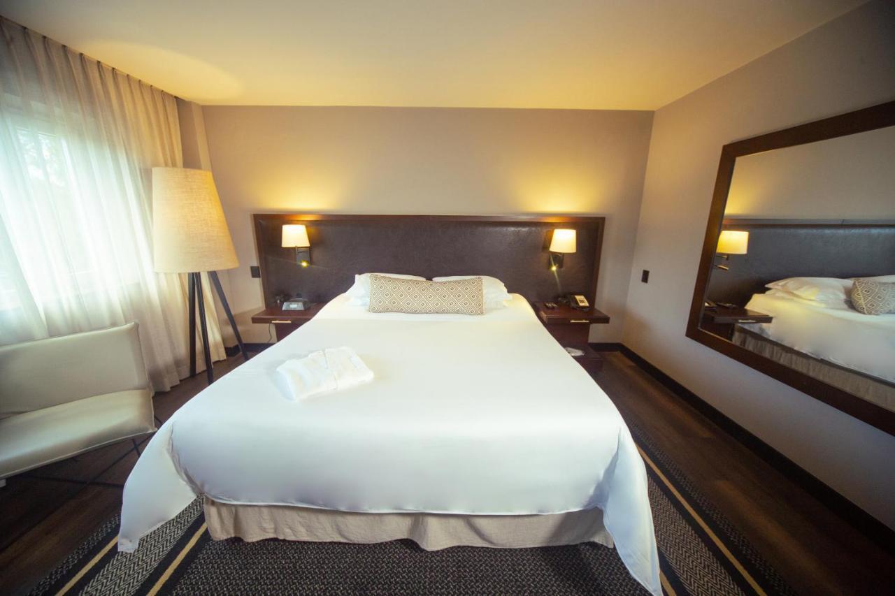 Movich Hotel Las Lomas Рионегро Экстерьер фото