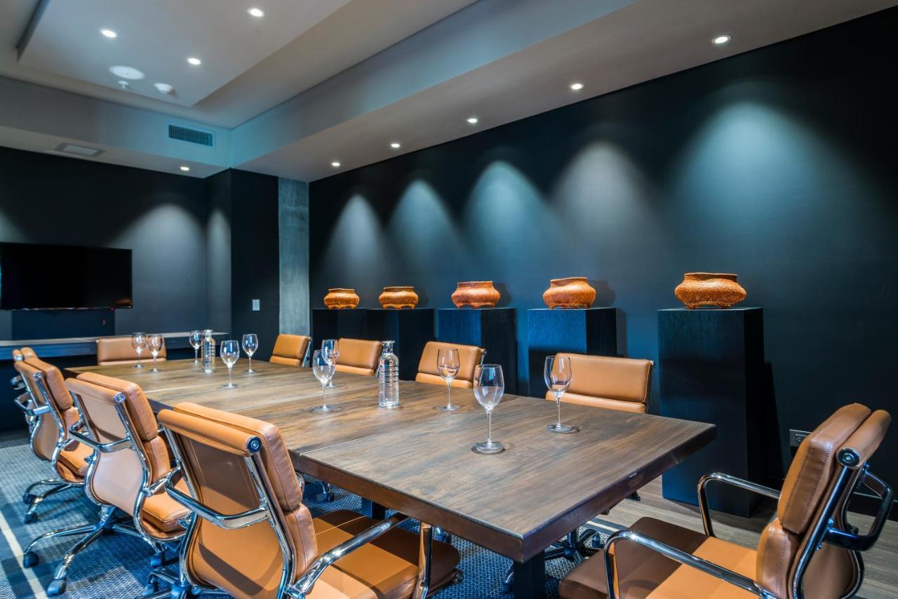 Movich Hotel Las Lomas Рионегро Экстерьер фото Meeting room